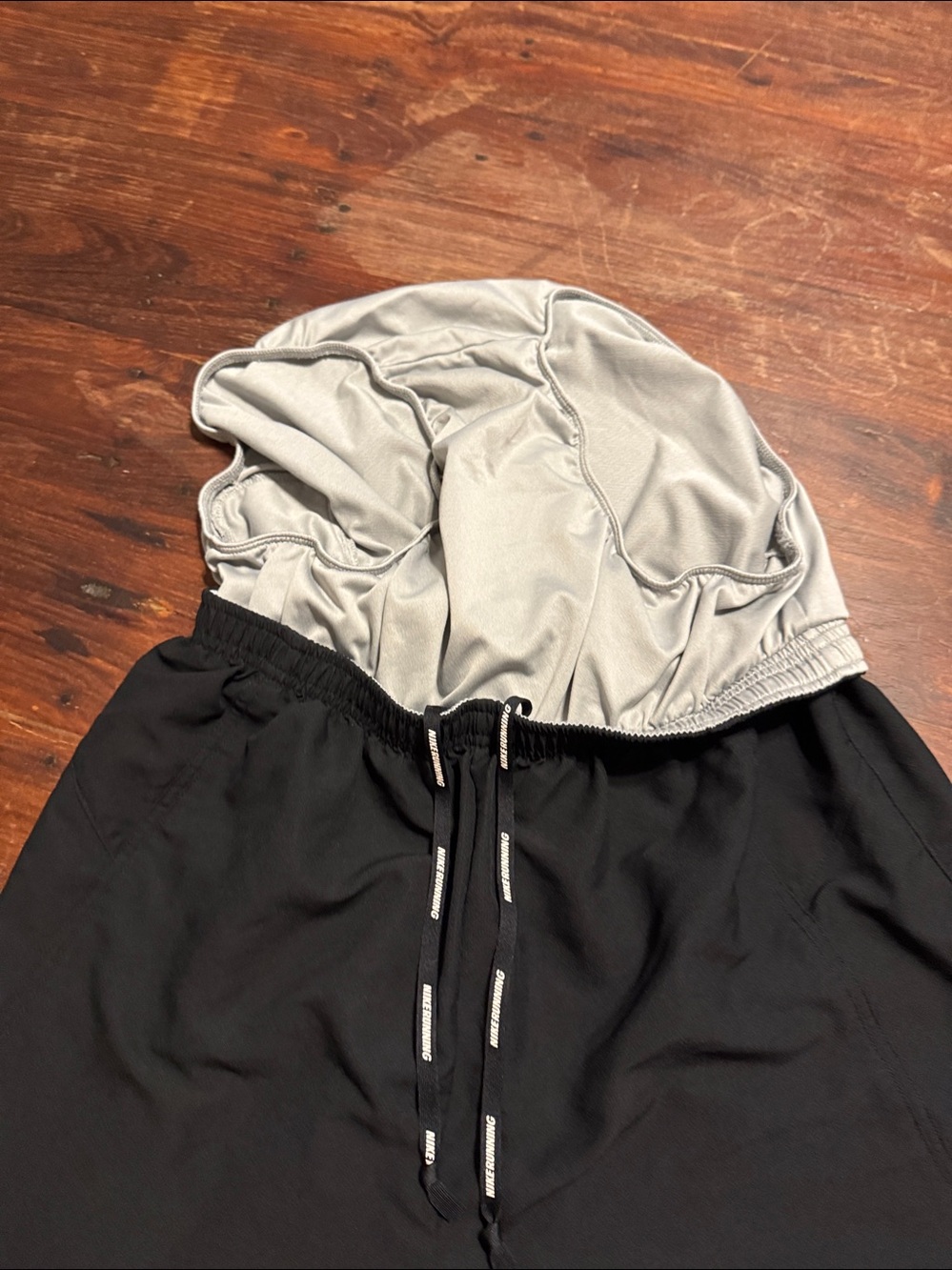 Nike running shorts - Picture 4 of 4